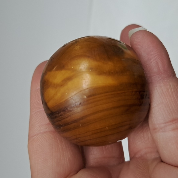 Vintage wood bowling pin and ball salt and pepper set - Picture 9 of 9